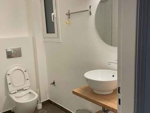 Fully Renovated Apartment in Kipseli